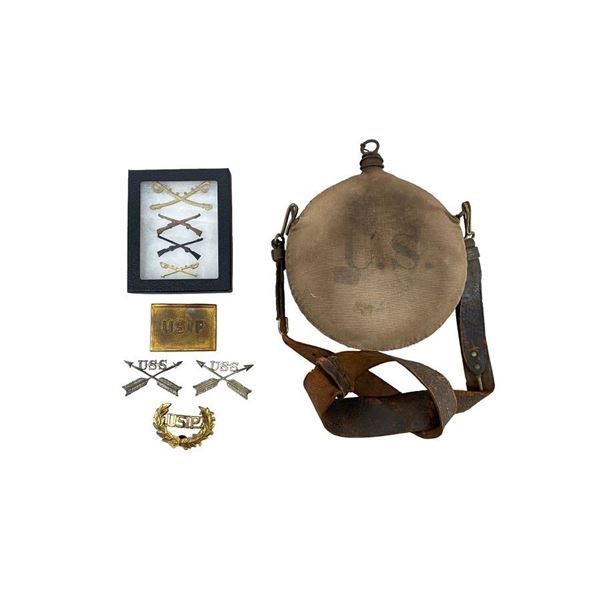 US Canteen and Insignias