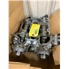 Image 2 : SUBARU B25 RH RIGHT HAND SIDE PORT CYLINDER HEAD PART