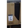 Image 1 : CASE WITH 50 5XL DISPOSABLE COVERALLS