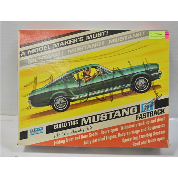 MUSTANG GT FASTBACK MODEL