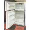 Image 2 : WHITE FRIGIDAIRE REFRIGERATOR FRT15HB3JW3
