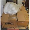 Image 1 : PALLET OF ABSORBANT PADS SAND SOCKS