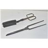 Image 1 : UNCLAIMED ANTIQUE HAIR CURLERS