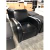Image 1 : BLACK CLUB STYLE RECEPTION CHAIR