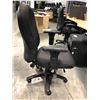 Image 2 : BLACK HIGH BACK MULTI-LEVER TASK CHAIR