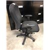 Image 2 : BLACK HIGH BACK MULTI-LEVER TASK CHAIR