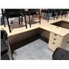 Image 2 : MAPLE 6'X6' L-SHAPE EXECUTIVE DESK RIGHT HAND