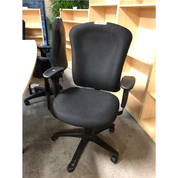 BLACK HIGH BACK MULTI-LEVER TASK CHAIR