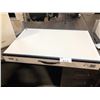 Image 2 : SEERITE PC2436CC PORTABLE LIGHTBOX AND SHARP AIR PURIFIER