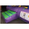 Image 3 : LARGE INFLATABLE BOUNCE HOUSE