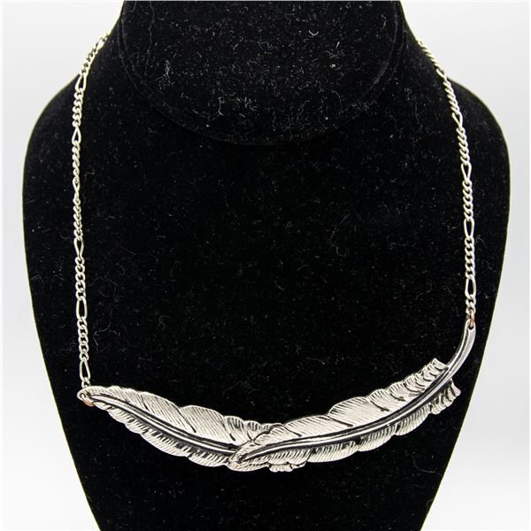 ESTATE 22" SILVER TONE FEATHER CHAIN COSTUME