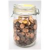 Image 1 : ESTATE MASON JAR FULL OF PENNIES INCLUDING