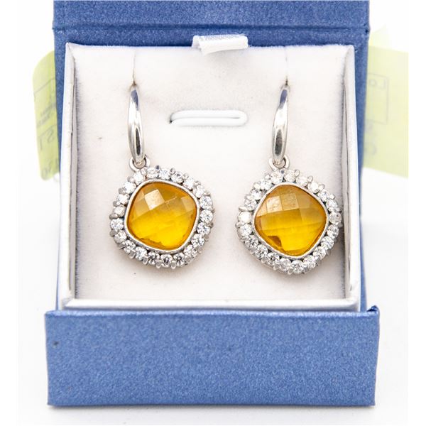 EARRINGS IN GIFT BOX