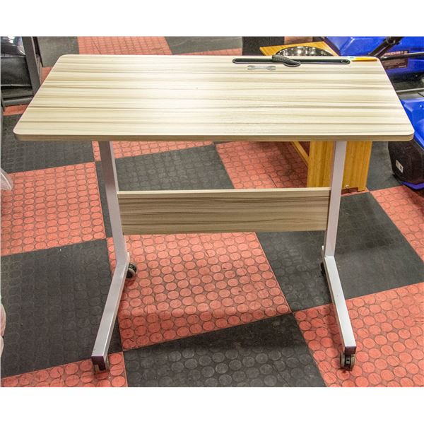 ROLLING DESK ADJUSTABLE HEIGHT 31.5" X 15.75"