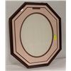 Image 1 : FRAME WITH CUSTOM MAT