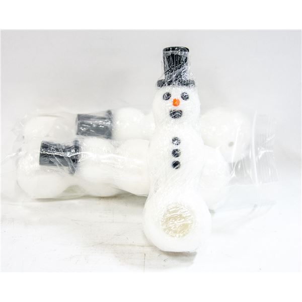 BUNDLE OF 5 NEW SILICONE SNOWMAN PIPES WITH GLASS