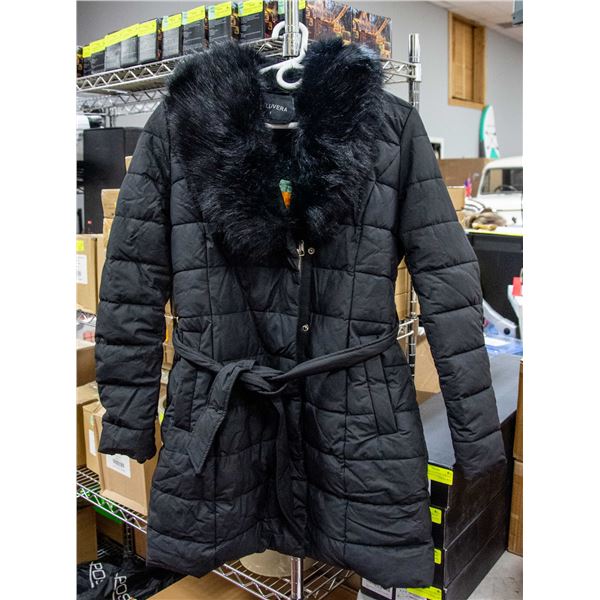 NEW BELLIVERA LADIES SMALL JACKET WITH FAUX FUR