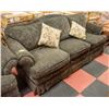 Image 1 : CLASSIC ELEGANCE BRAND 3 SEATER SOFA W/ PILLOWS