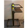 Image 1 : UTILITY RACK ON CASTERS /W SHELF AND SHELF SUPPORT