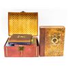 Image 1 : BOX WITH HARRY POTTER COLLECTIBLES INCL.