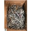 Image 1 : BOX OF NEW MANICURE SCISSORS