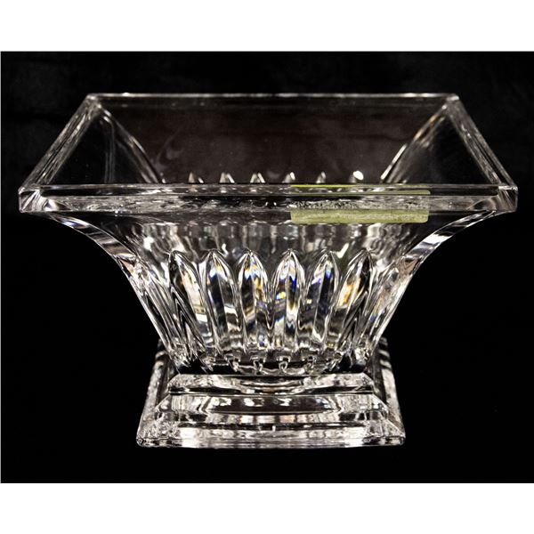 DECORATIVE CRYSTAL SQUARE BOWL