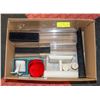 Image 1 : BOX OF ASSORTED JEWELRY DISPLAYS