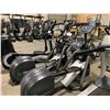 Image 2 : PRECOR EFX 546 COMMERCIAL ELLIPTICAL TRAINER WITH DIGITAL DISPLAY