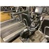 Image 2 : LIFE FITNESS LIFECYCLE 95R COMMERCIAL RECUMBENT EXERCISE BIKE WITH DIGITAL DISPLAY, USB, IPOD &