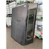 Image 1 : BLACK FORD F-150 6' REGULAR CAB TRUCK CANOPY