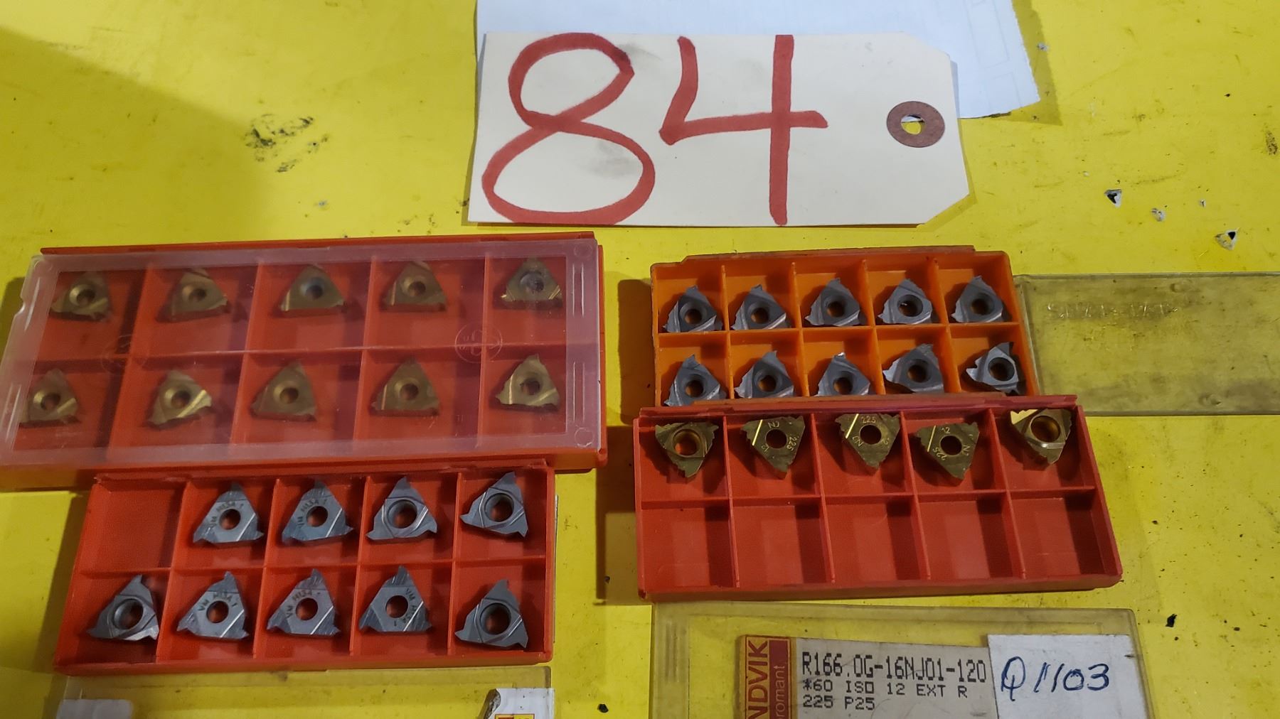 New Sandvik Threading Insert