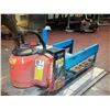 Image 3 : Battery loader/unloader (Pallet truck not included)