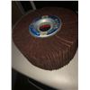 Image 1 : 6" x 3" flap wheel