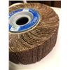 Image 1 : 6" x 2" flap wheel.
