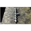 Image 1 : Manifold en stainless entre 3/4" npt sortie 1/4" npt