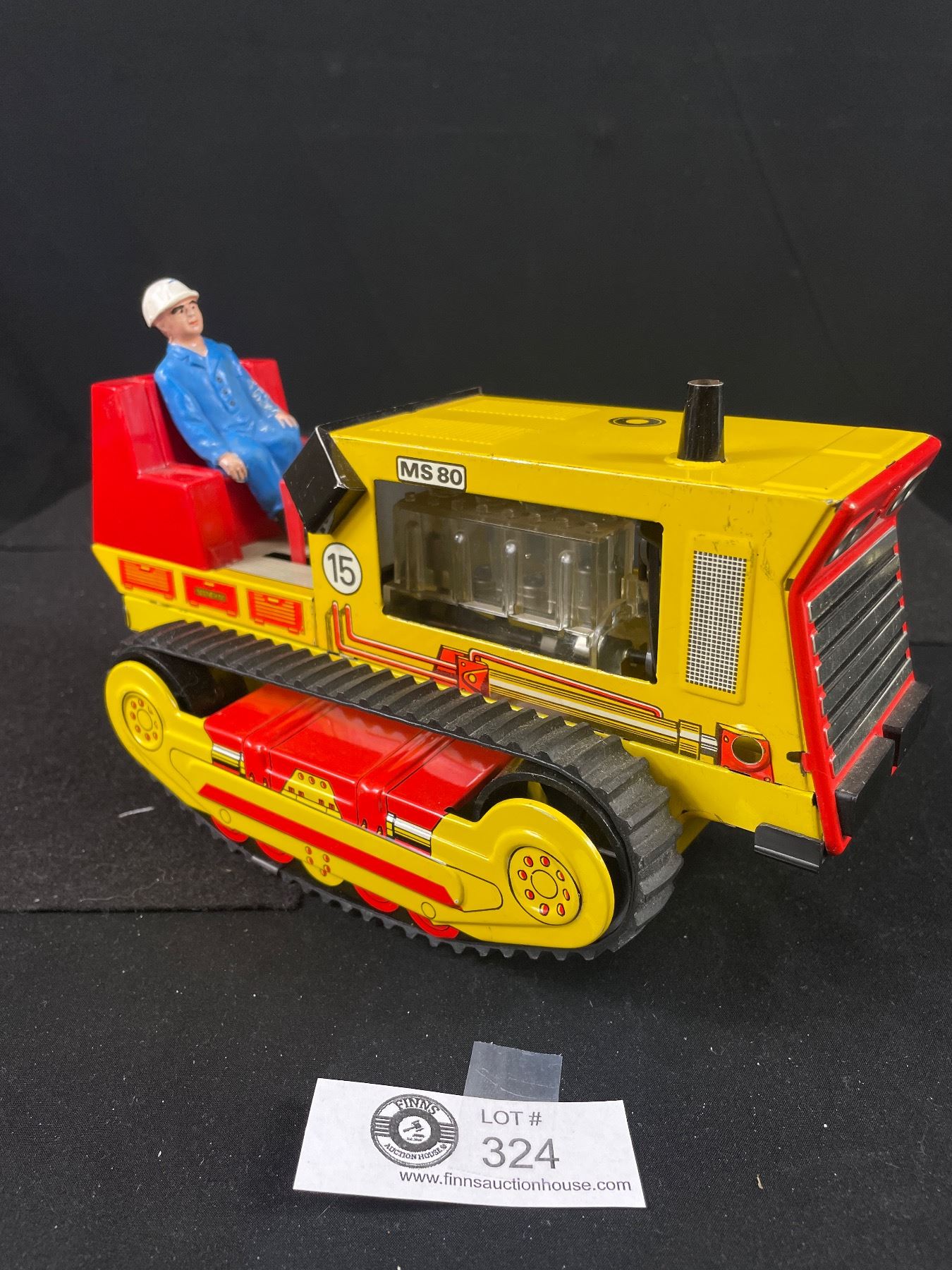 Enchères Lot 8 - Ancien jouet tracteur Bulldozer MS 80 en Enchères Lot 8 - Ancien jouet tracteur Bulldozer MS 80 en