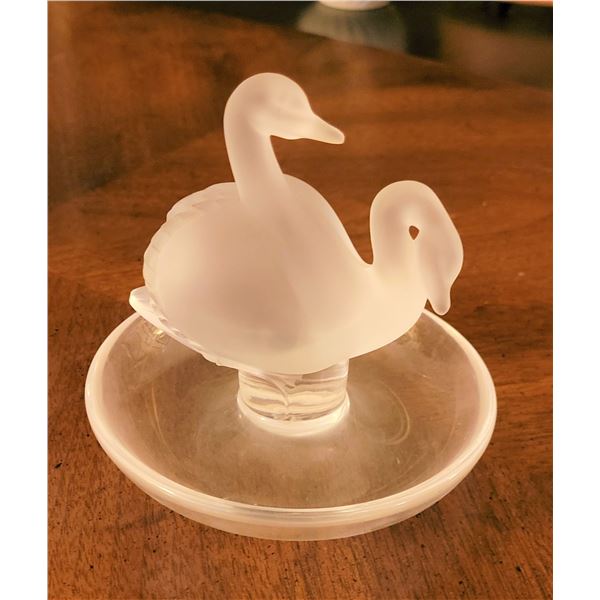 SIGNED GLASS SWAN TRINKET DISH