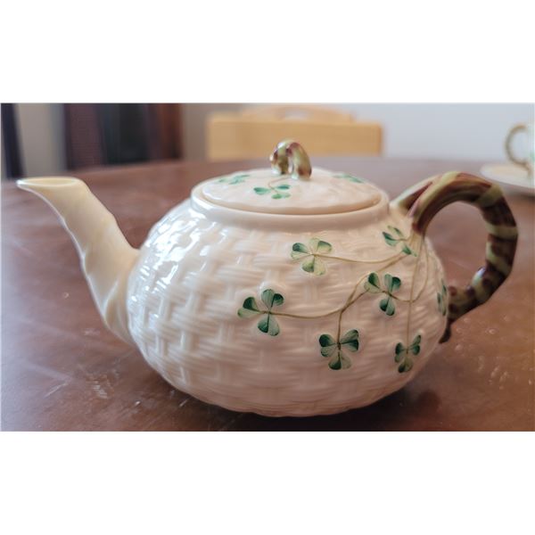 BELLEEK SHAMROCK SMALL TEAPOT