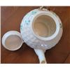 Image 6 : BELLEEK SHAMROCK SMALL TEAPOT