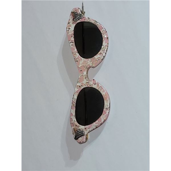 VINTAGE ARTCRAFT NOKOROD 12K GF BROOCH