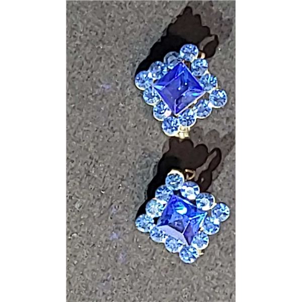 VERY OLD CLASSY RHINESTONE PAIR OF BROOCHES