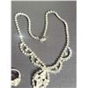 Image 3 : 3 PIECE CLEAR RHINESTONE SET