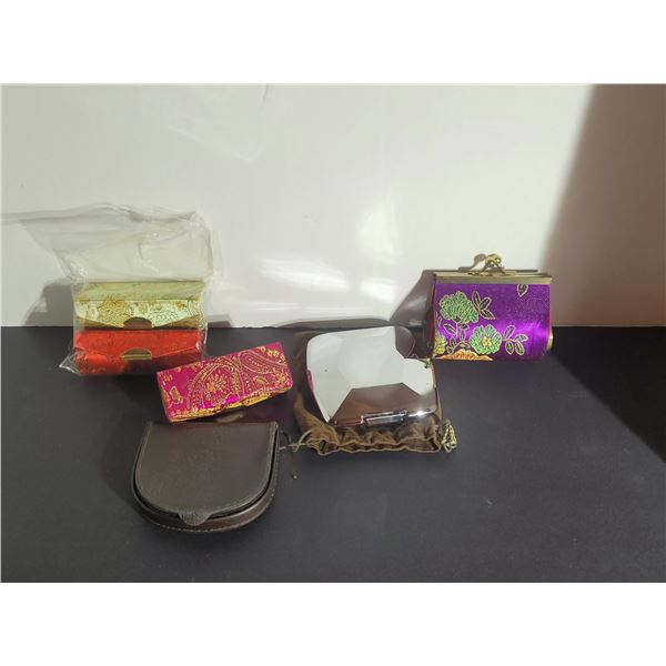 LOT OF VINTAGE LIPSTICK CASES AND COIN PURSE