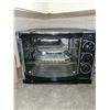 Image 2 : HAMILTON BEACH COUNTERTOP CONVECTION OVEN