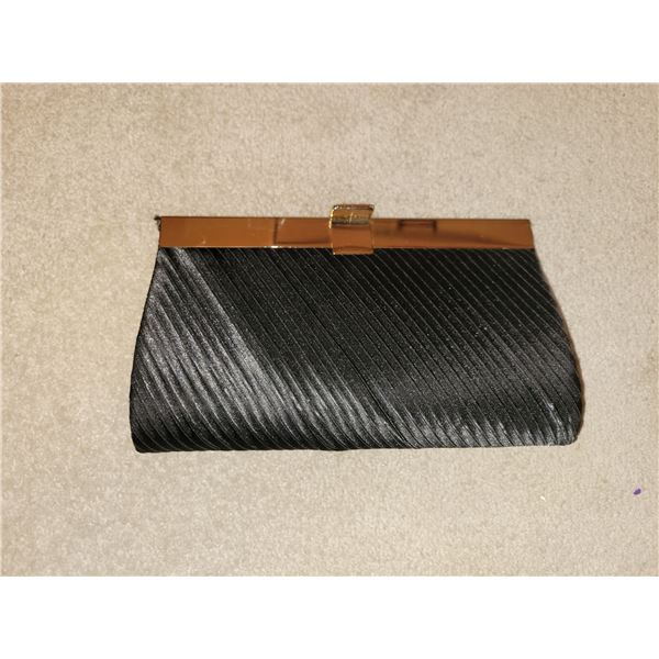 VTG LANCOME CLASSIC BLACK CLUTCH PURSE
