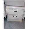 Image 3 : 3 PIECE BEDROOM DRESSER SET