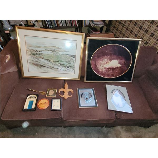 LOT OF VINTAGE DECOR