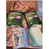 Image 2 : LARGE LOT OF DISPOSABLE UNDERPADS (FOR BEDS)