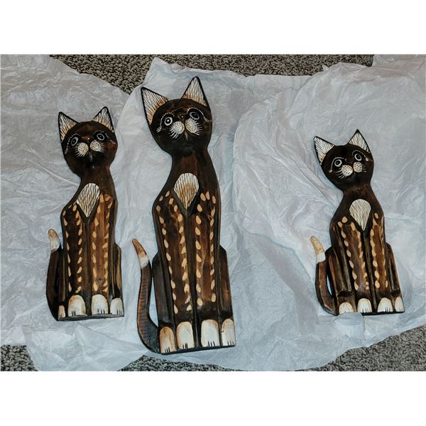 LOT OF 3 WOODEN CAT DECOR
