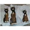 Image 1 : LOT OF 3 WOODEN CAT DECOR